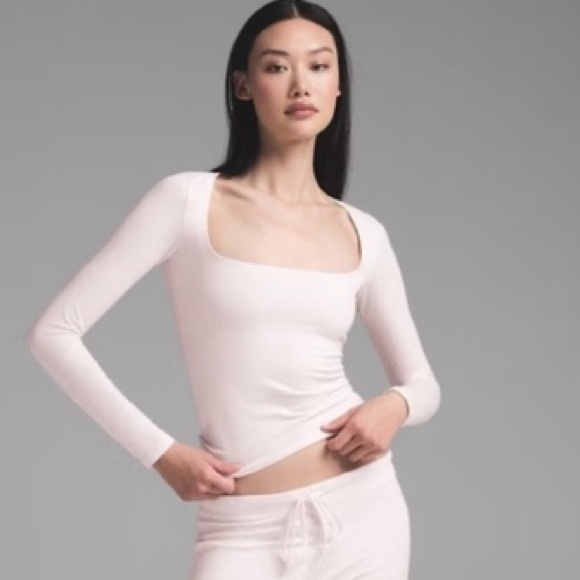 Skims Cotton Jersey Scoop Neck Long Sleeve Top NWT Barely Pink - Picture 6 of 11